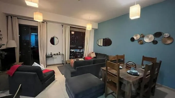 Ferienwohnung Amazing 1Bdr In Jbr- Beach Access And Lake View Dubai Apartment